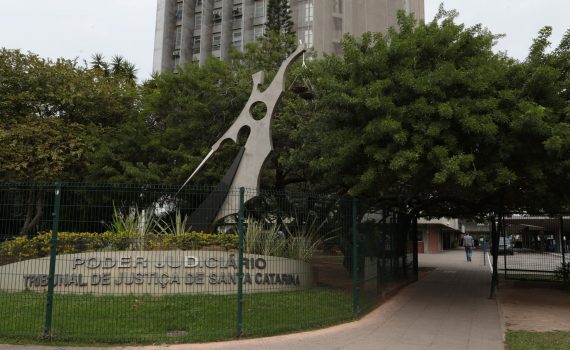 Reunião busca aprimorar atuação dos advogados autárquicos e fundacionais no TJSC - Foto: Tribunal de Justiça de Santa Catarina/Reprodução